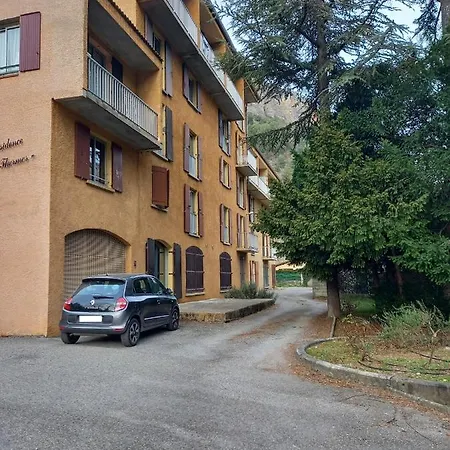 N°a02 Les Thermes דינייה-לה-בן